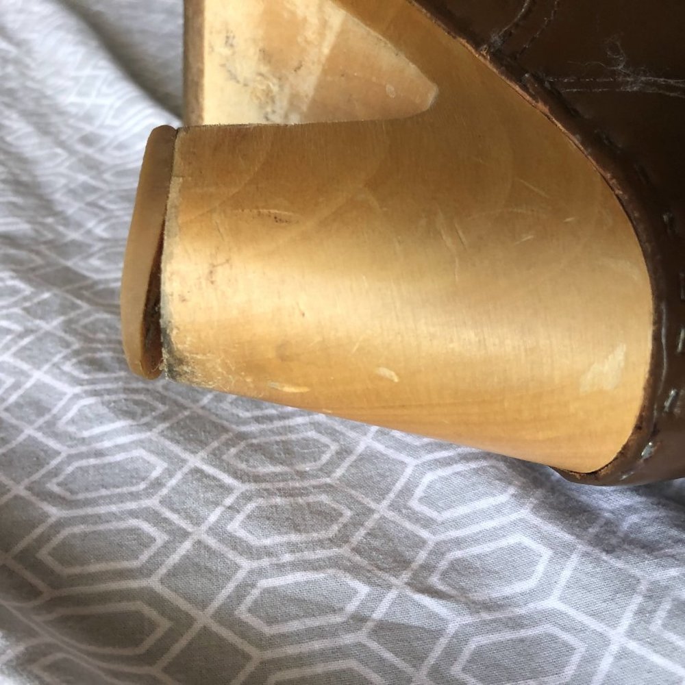 Swedish Hasbeens Brown Leather Lace-Up Platform Clog Boots with Tan Wood Soles - Picture 9 of 16
